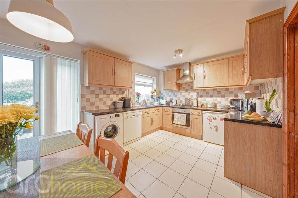 Property photo 3 of 17 Dsc02888-Edit.Jpg