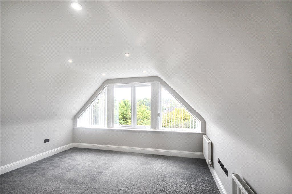 Property photo 3 of 14 Bedroom