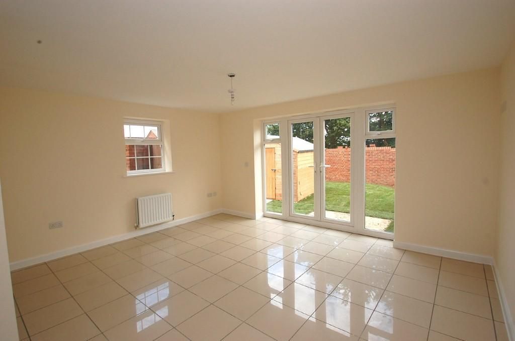 Property photo 2 of 11 Dining Room/Lounge