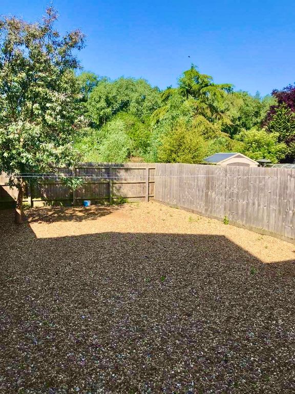 Property photo 3 of 13 Garden