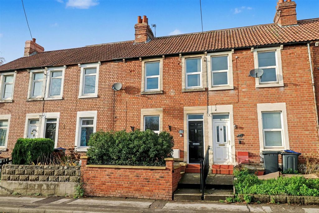 Property photo 1 of 17 British Row.Jpg