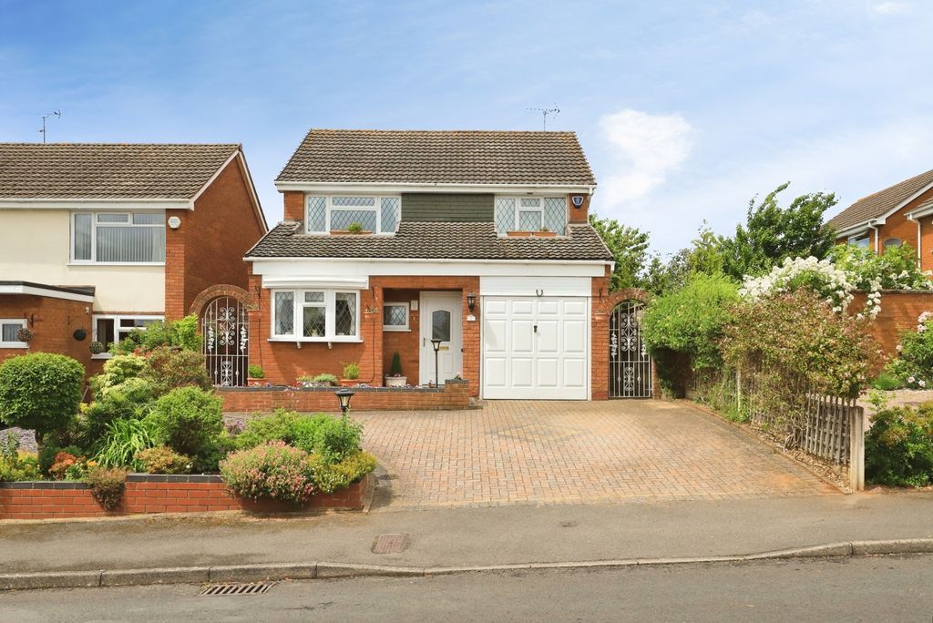 Property photo 1 of 26 Pbox-Img.Jpg
