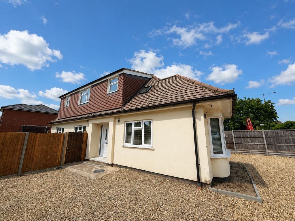Property photo 3 of 22