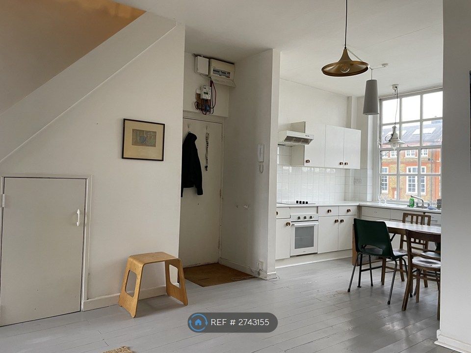 Property photo 3 of 24