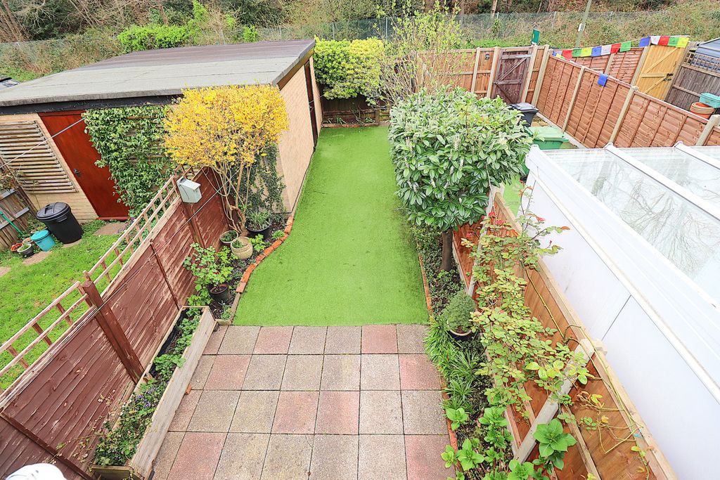 Property photo 2 of 12