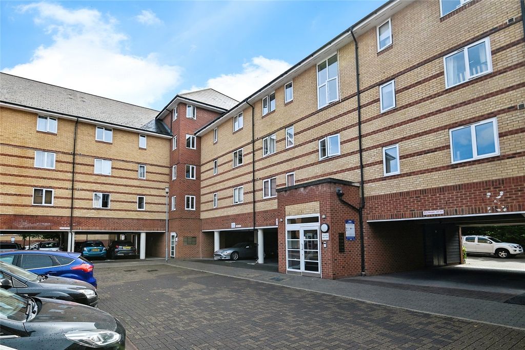 Property photo 2 of 11 Picture No. 08