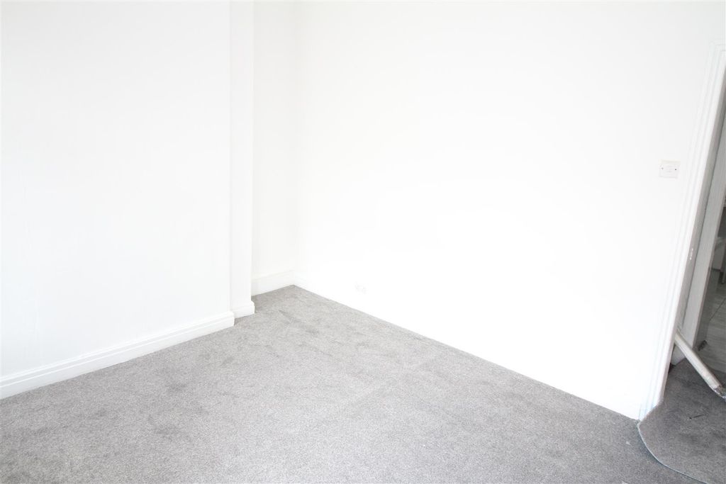 Property photo 2 of 13 Img_5434[1].Jpg