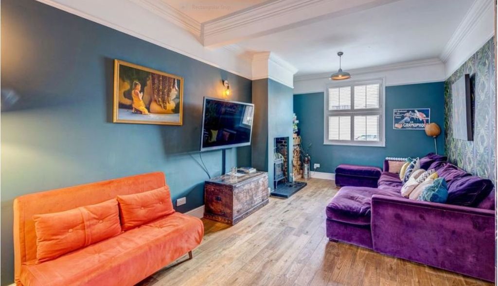 Property photo 3 of 13