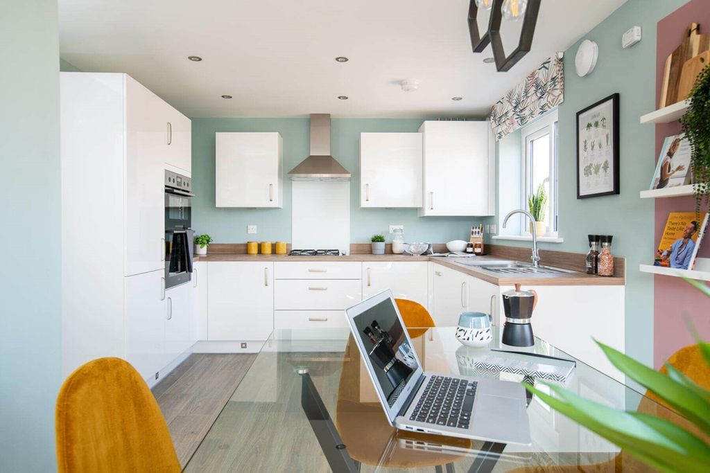 Property photo 3 of 9 The Bright And Airy Kitchen Is Perfect For Entertaining Family And Friends