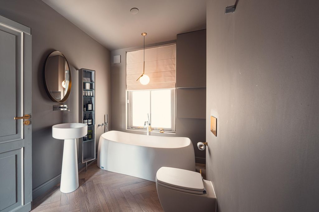 Property photo 3 of 45