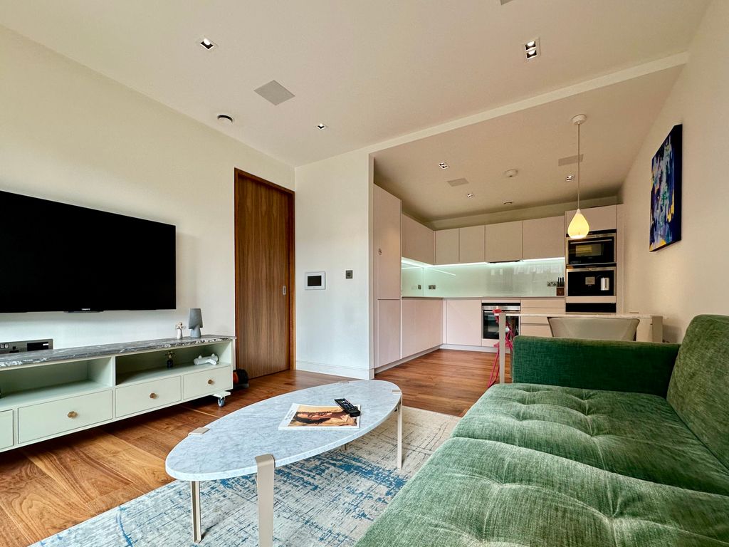 Property photo 3 of 24