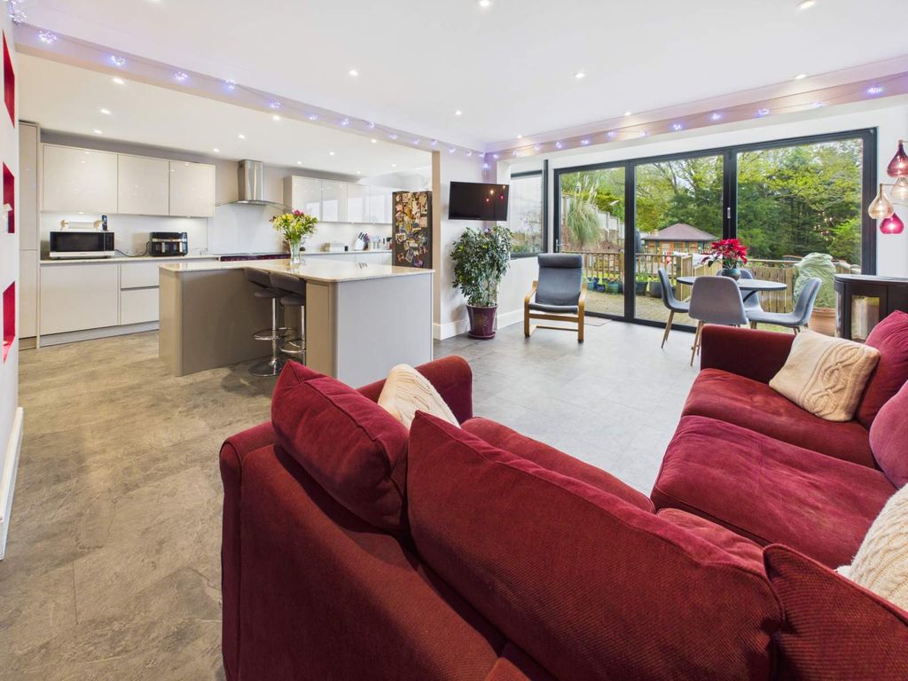 Additional image 16 of 4 bed detached house for saleHeol Y Coed, Rhiwbina, Cardiff. CF14