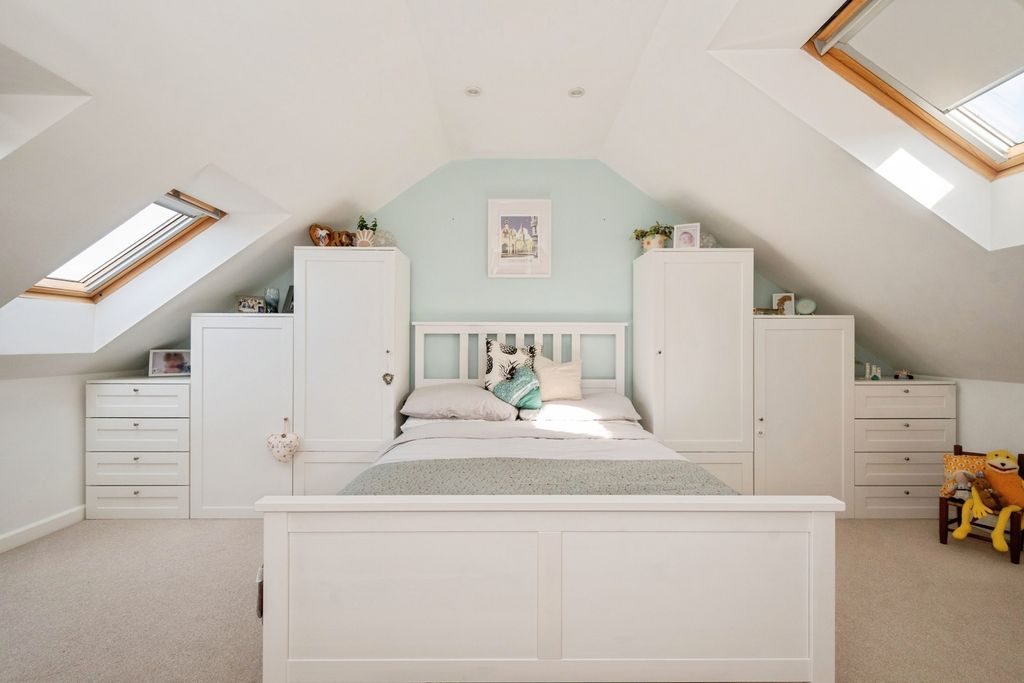 Property photo 3 of 20 Pbox-Img.Jpg