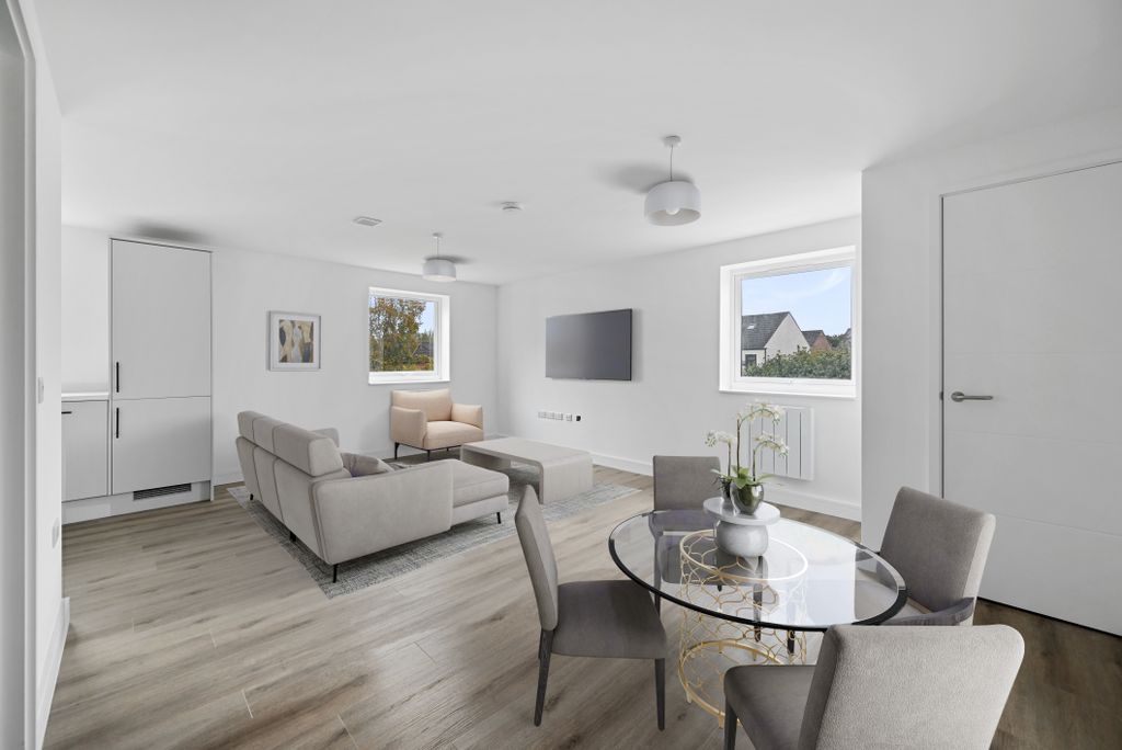 Property photo 1 of 8 Front