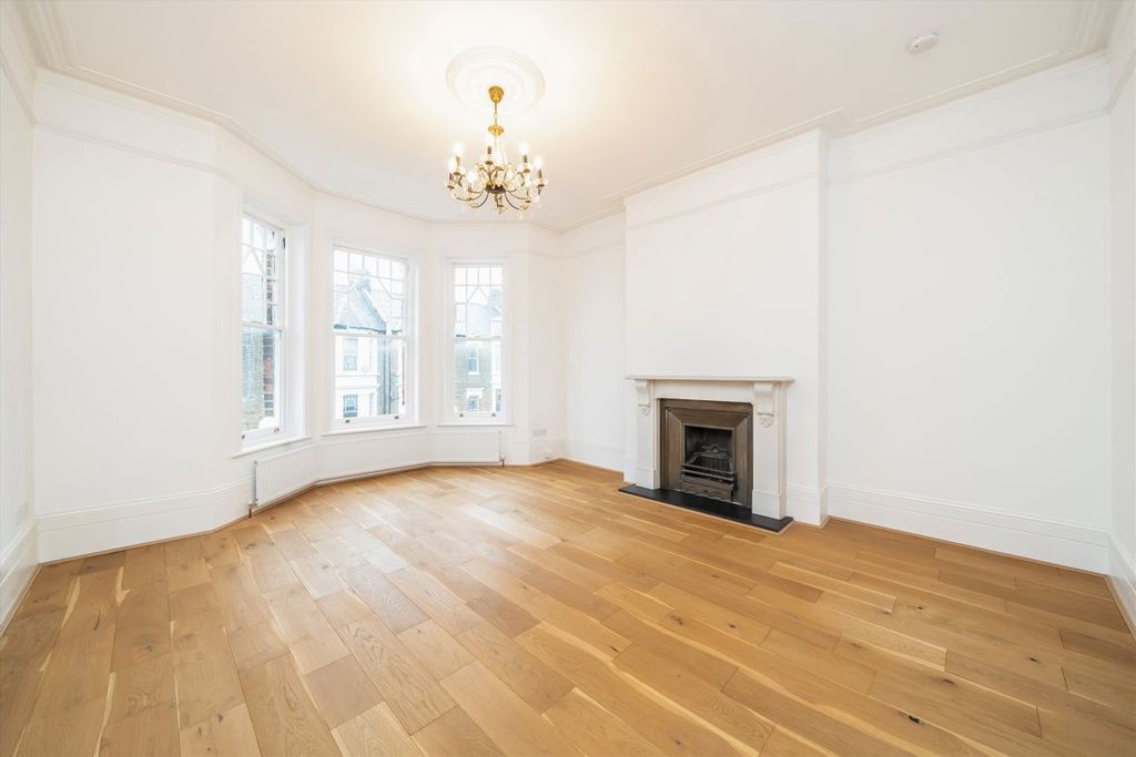 Property photo 2 of 5