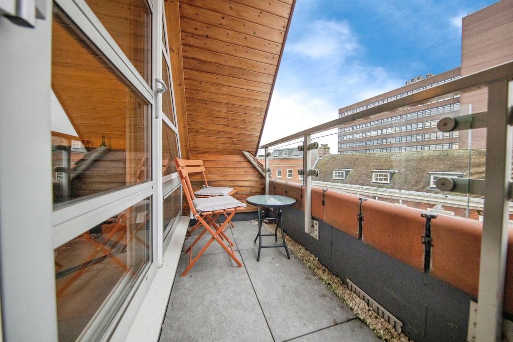 Additional image 14 of 2 bed flat for saleSt. Peters Street, Ipswich, Suffolk IP1