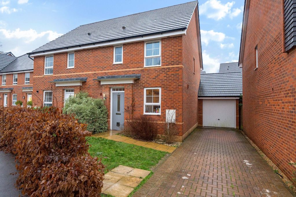 Property photo 1 of 8 Picture No. 25