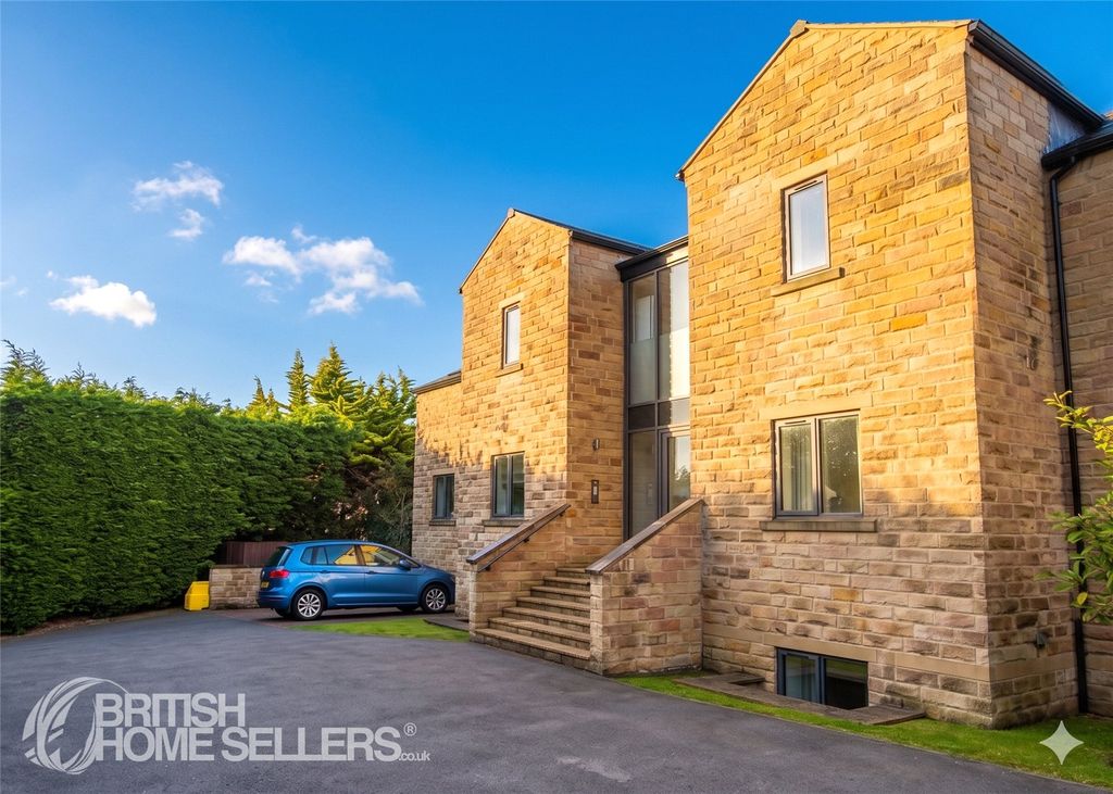 Property photo 2 of 17 Picture No. 22