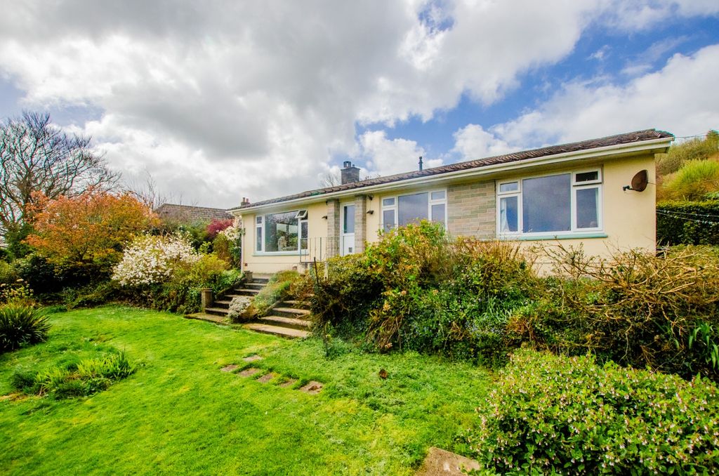 Property photo 1 of 18 Dsc_1128