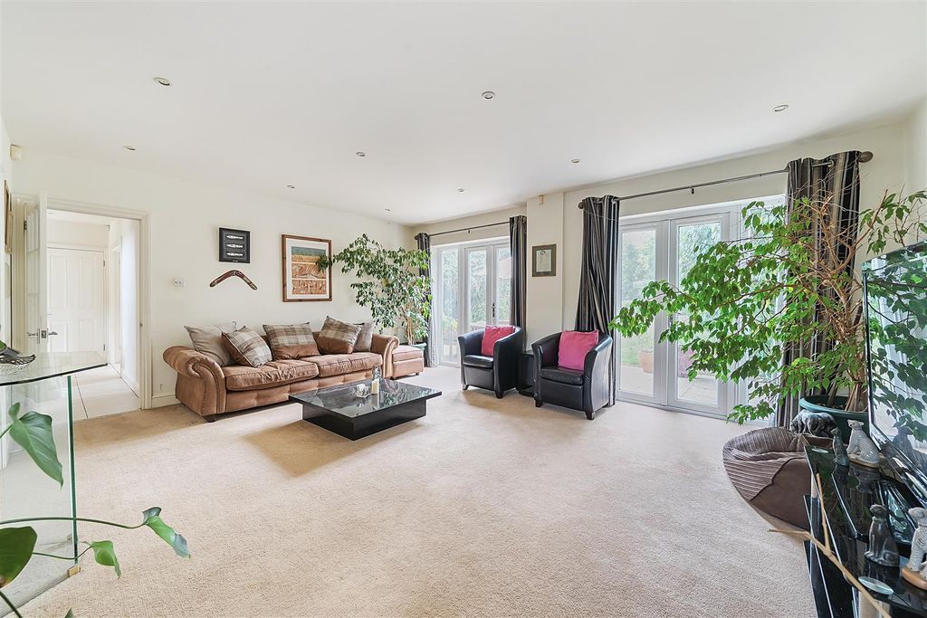 Property photo 3 of 31 1331468-17-689c89293d1E7.Jpg