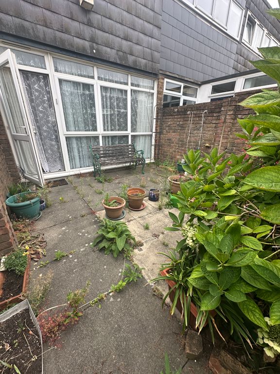 Property photo 3 of 26