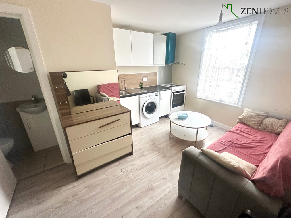 Property photo 1 of 3