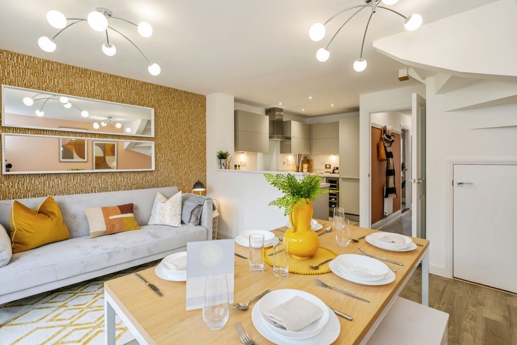 Property photo 2 of 18 Photo