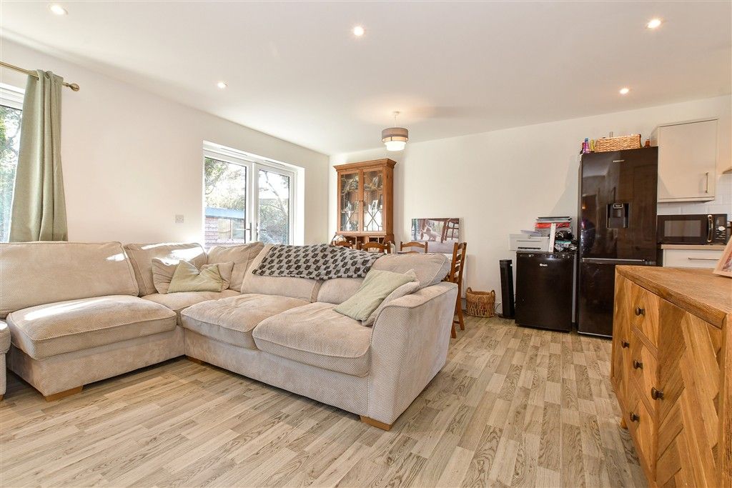 Property photo 1 of 12 Lounge/Dining Area