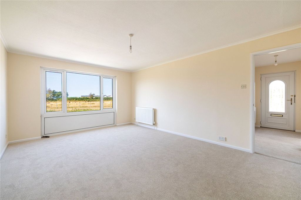 Property photo 2 of 24 Living Room