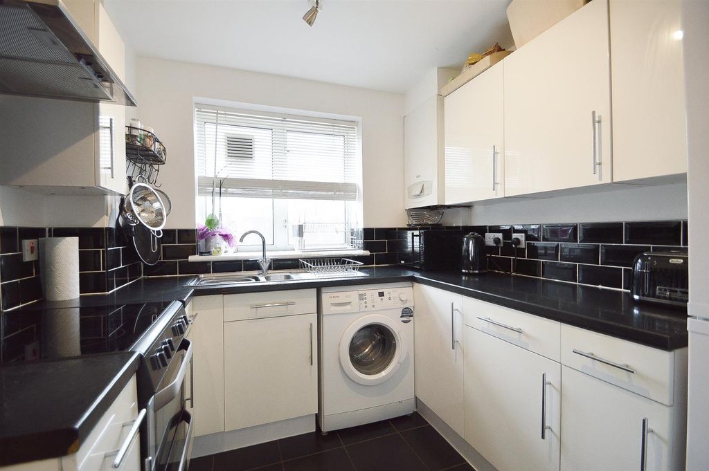 Property photo 2 of 10 # Kitchen.Jpg