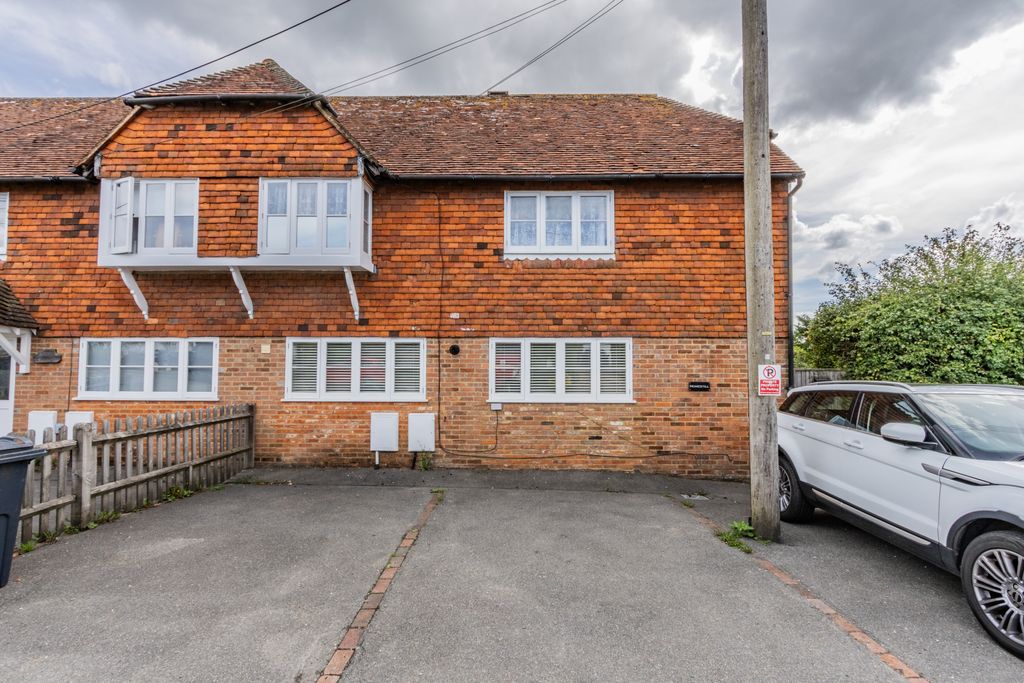 Property photo 1 of 10 Img_3856