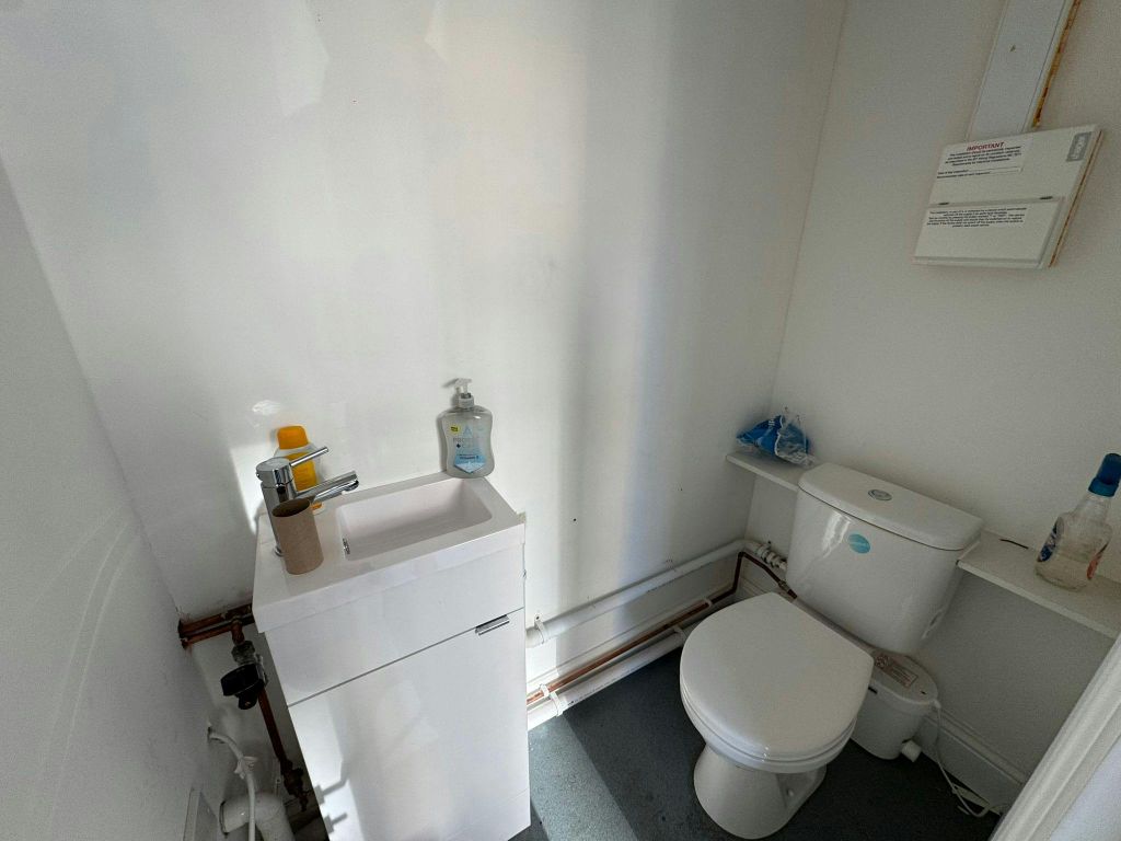 Property photo 3 of 6 Whatsapp Image 20250127 At 161708_078Fac77.Jpg