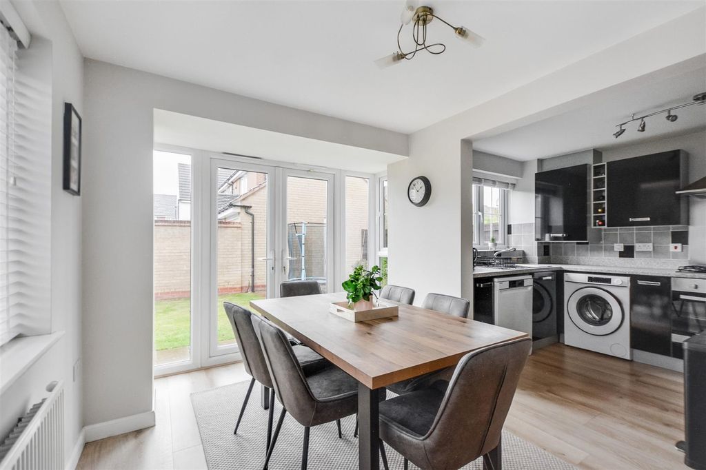 Property photo 2 of 22 Kitchen Diner_1.Jpeg