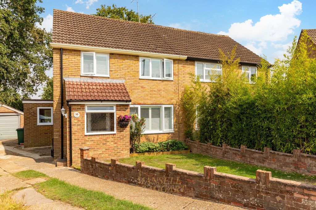 Property photo 1 of 26