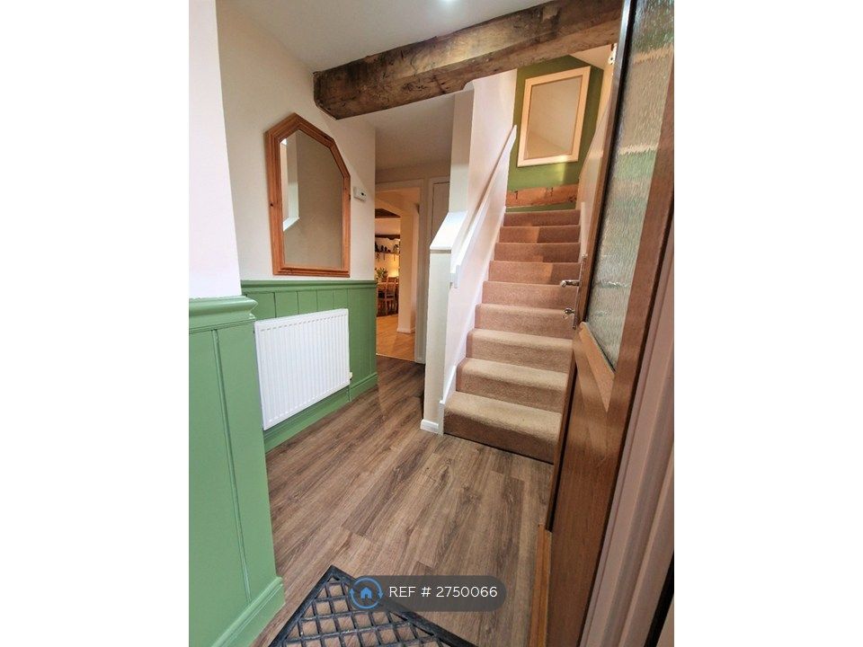 Property photo 2 of 24