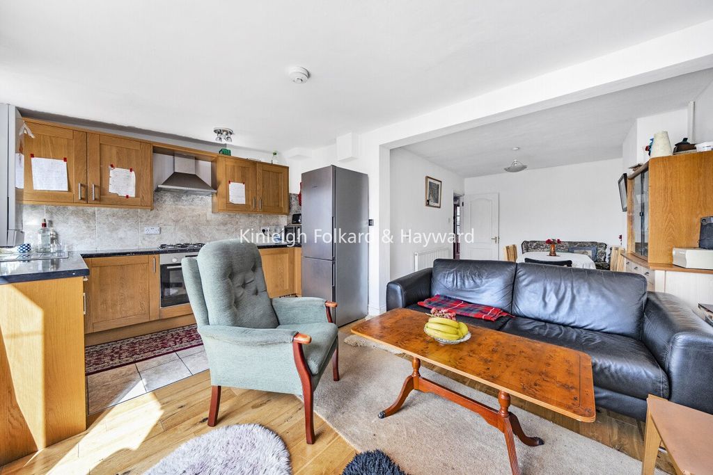 Property photo 1 of 6 Picture No. 12