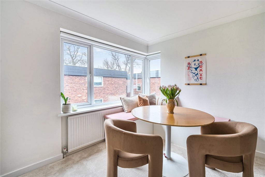 Property photo 3 of 18 Picture No. 16