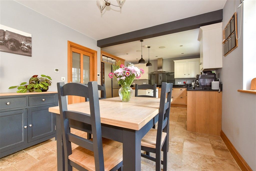 Property photo 2 of 18 Dining Area