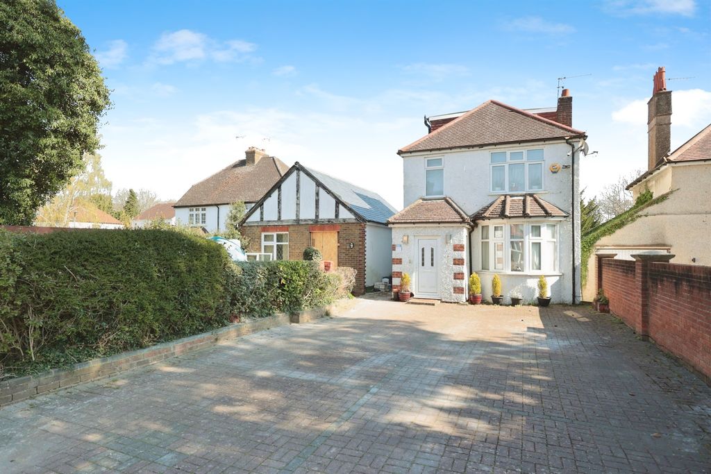 Property photo 1 of 22