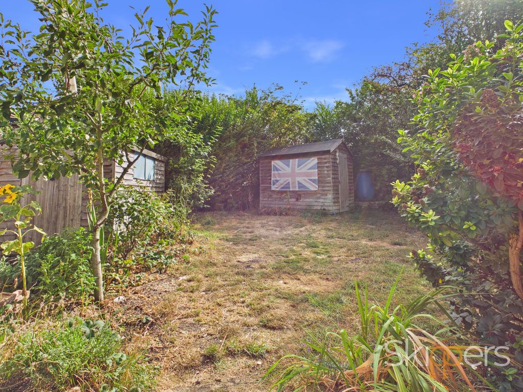 Property photo 3 of 16