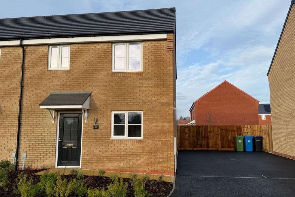 Property photo 1 of 9 Plot 146