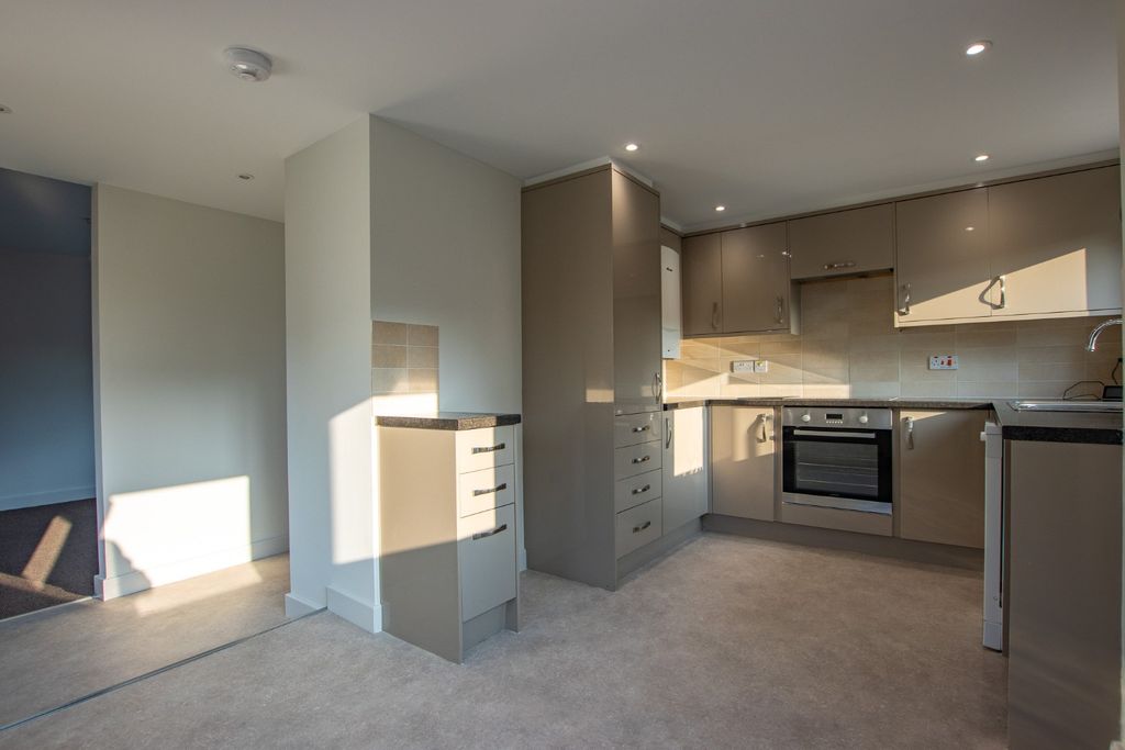 Property photo 3 of 16 4971383