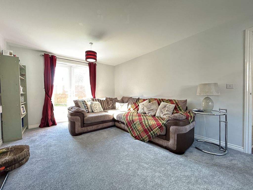 Property photo 2 of 18 Img_7683