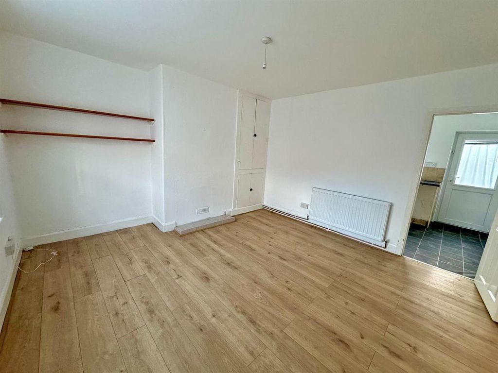 Property photo 2 of 9 Living Room