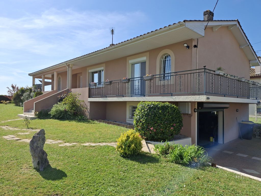 Property photo 1 of 19