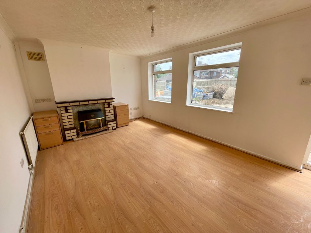 Property photo 3 of 8 3404234
