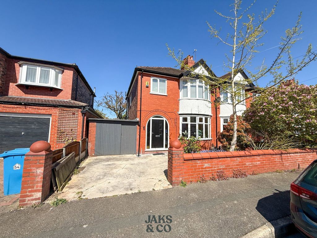 Property photo 1 of 31