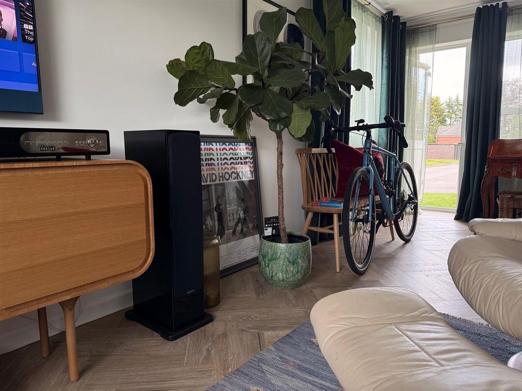 Property photo 1 of 13 19.Jpg