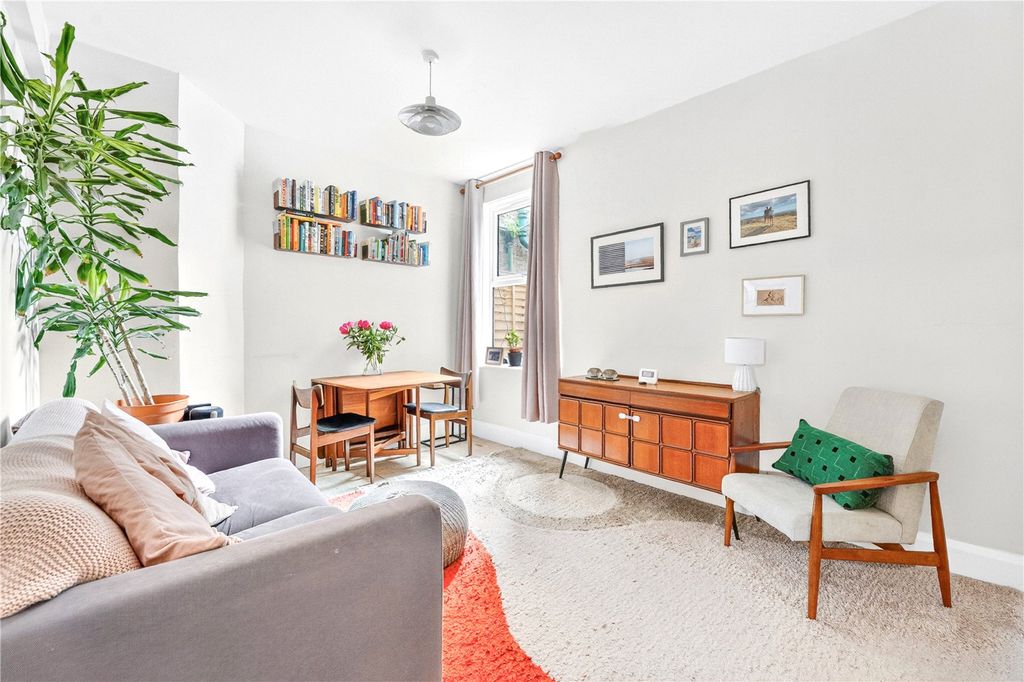 Property photo 1 of 11 Picture No. 04