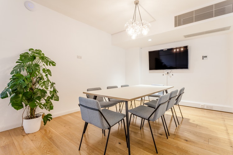 Property photo 3 of 9